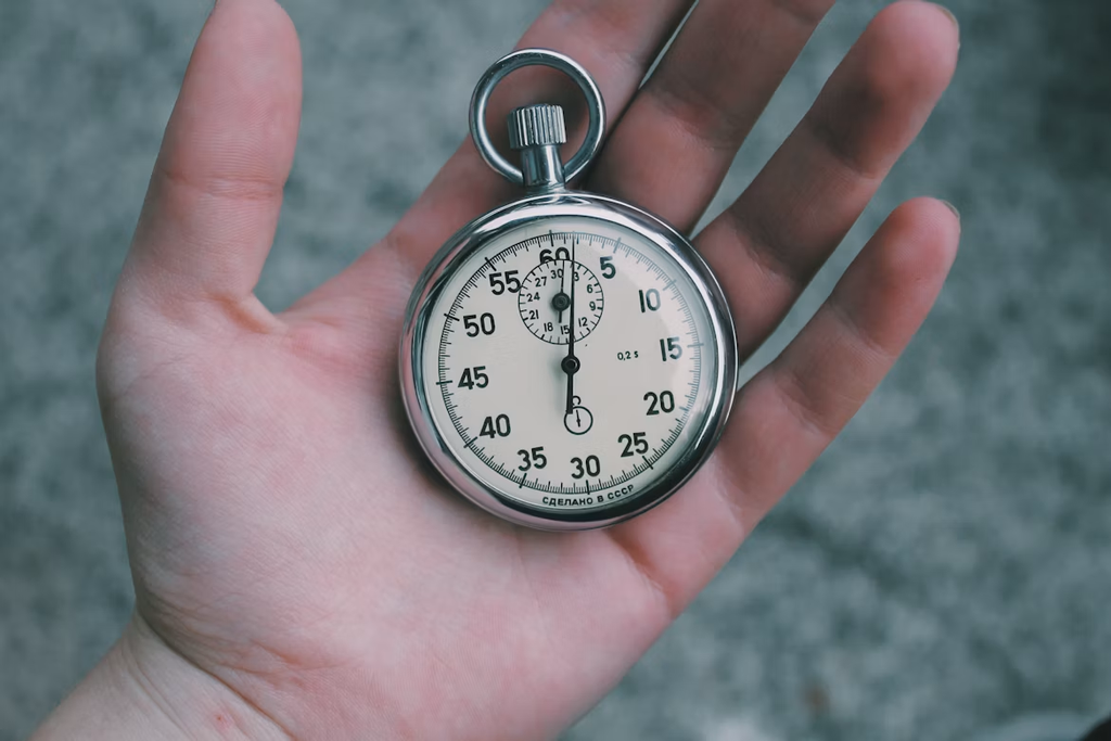 10 Astuces pour Gagner du Temps Quand on Travaille en Ligne